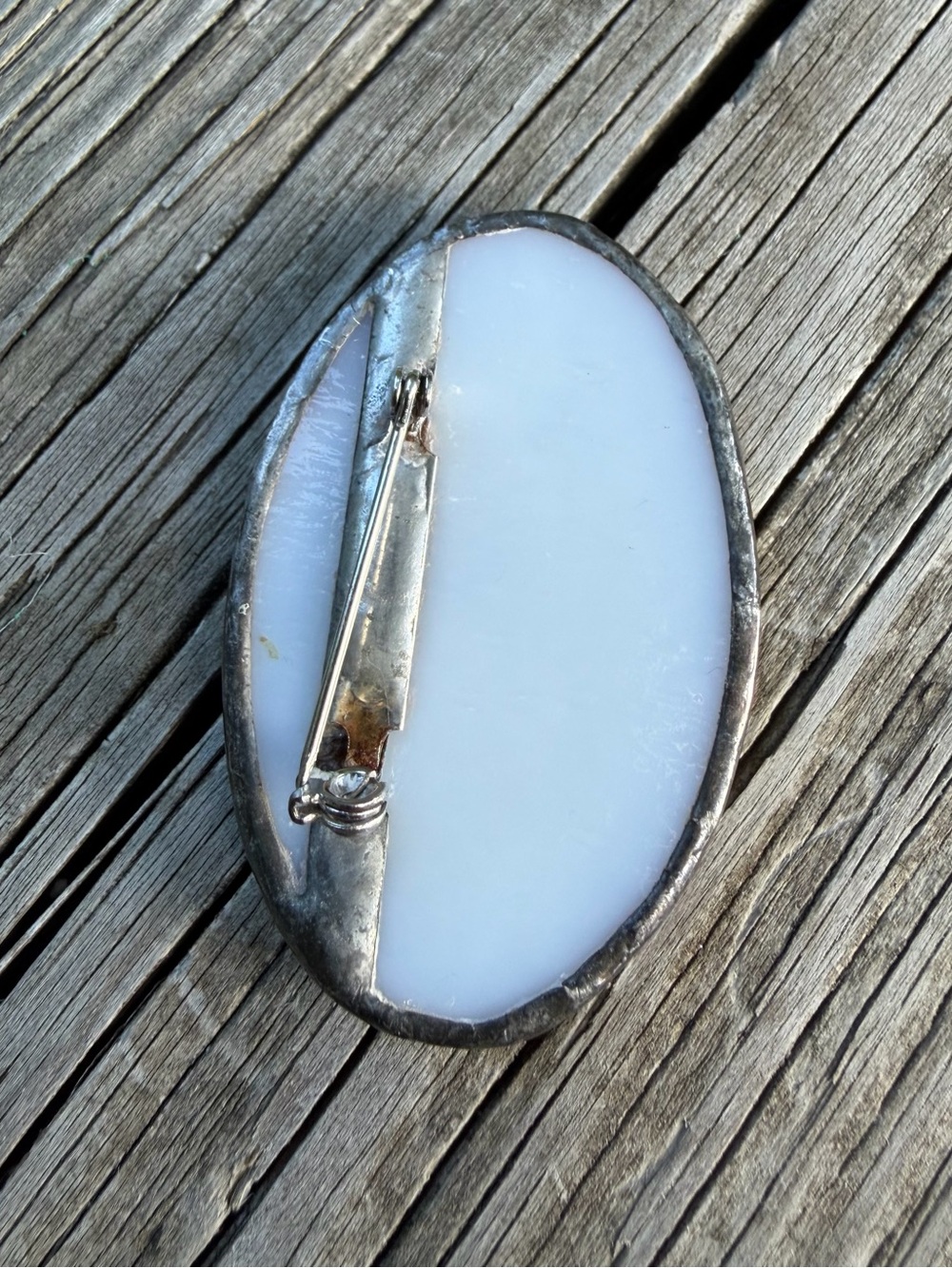 Soldered Metal Oval Dried Flowers Under Glass Over Milk Glass Brooch/Pin 2” - Picture 8 of 16